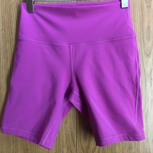 lululemon athletica align high rise short 8” size 10 in vivid plum double lined